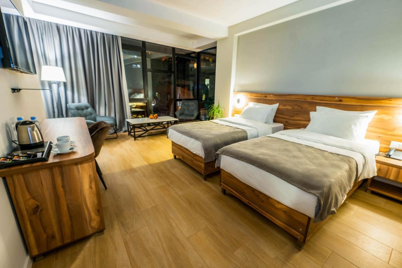 Address Boutique Hotel Tbilisi Eksteriør billede