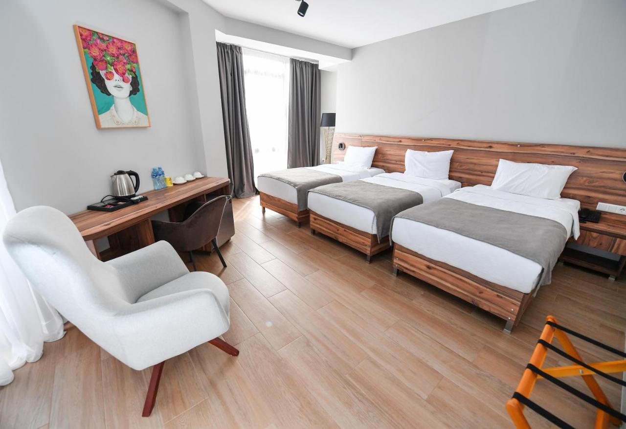Address Boutique Hotel Tbilisi Eksteriør billede