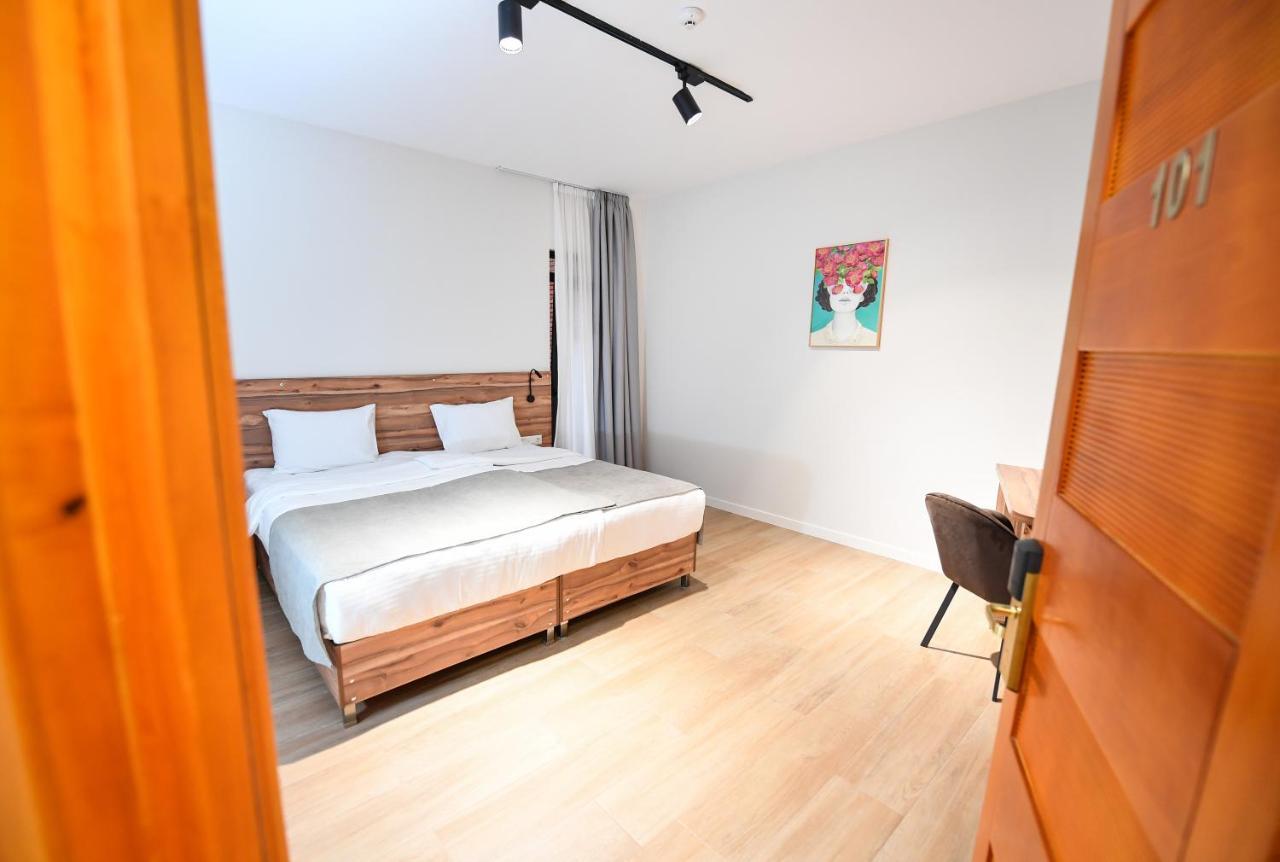 Address Boutique Hotel Tbilisi Eksteriør billede